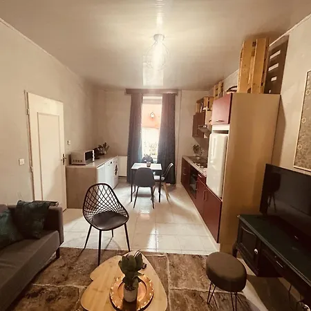 La Mariefacture - Comme Chez Theodore Hébergement de vacances *